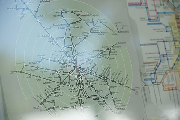 mona fahrplan netz